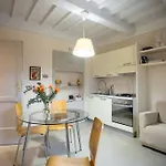 Dietro Le Campane Arezzo
